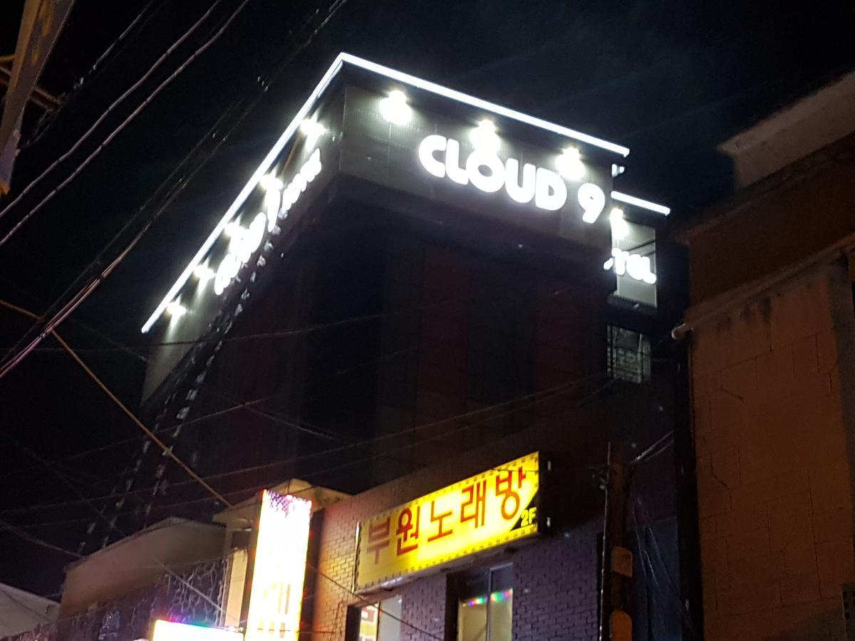 Cloud Nine Hotel Gimhae Екстериор снимка