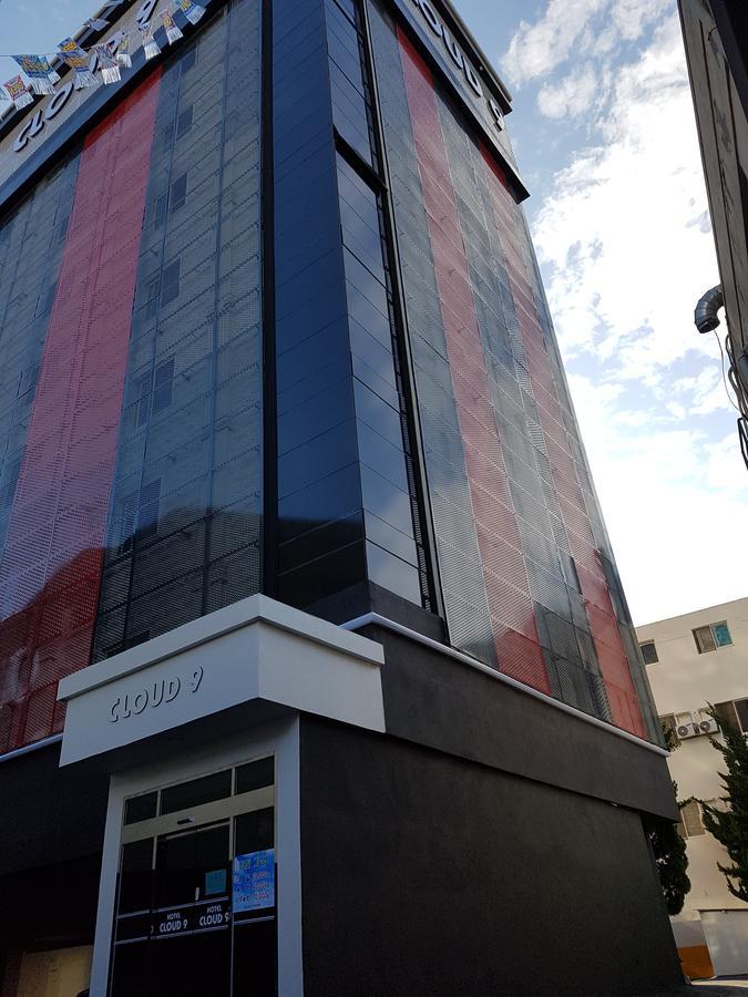 Cloud Nine Hotel Gimhae Екстериор снимка