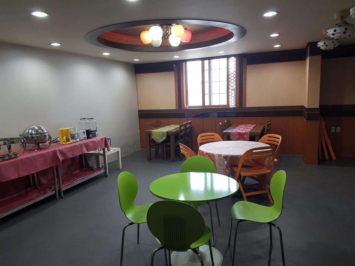 Cloud Nine Hotel Gimhae Екстериор снимка